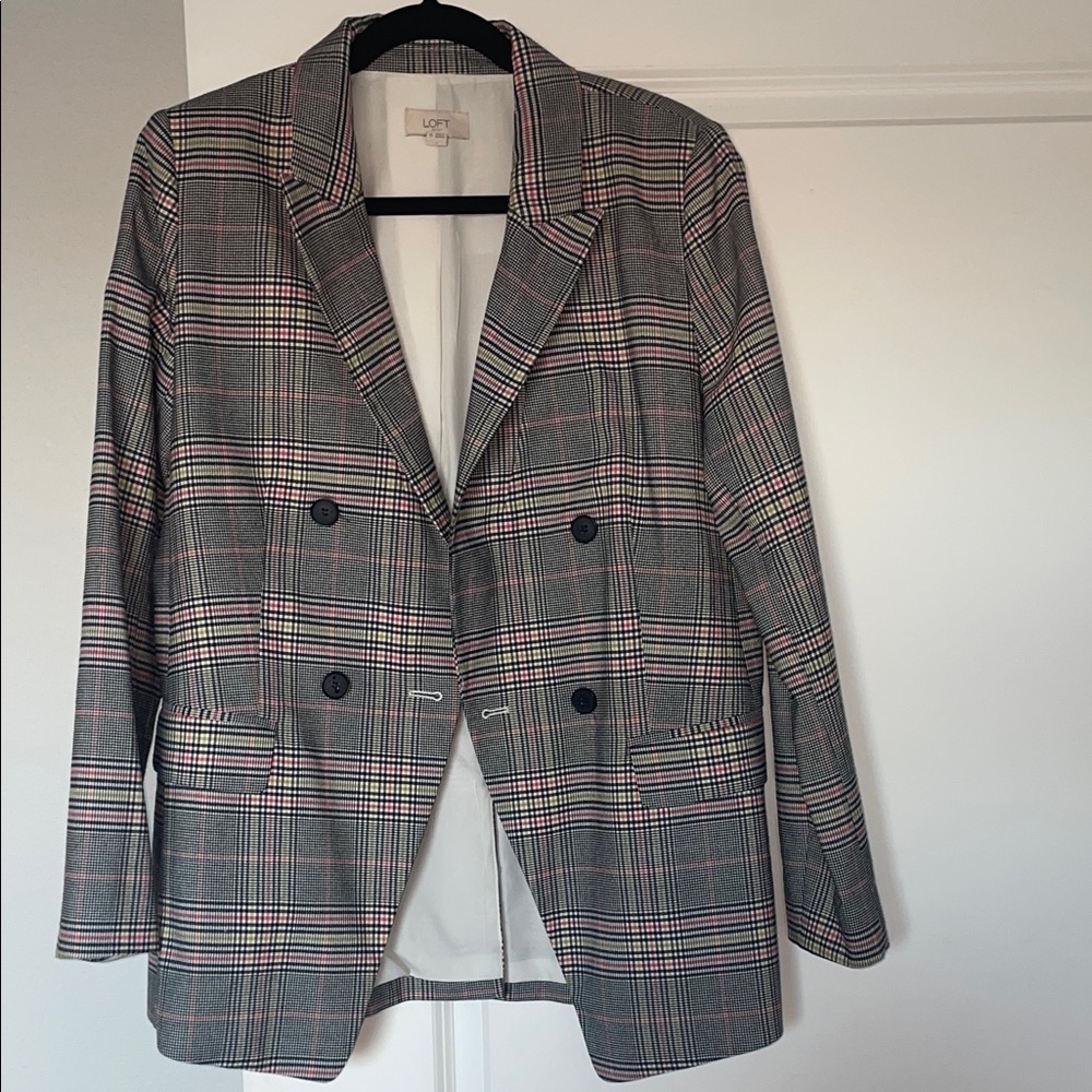 LOFT Women's Gray and Pink Checkered Blazer